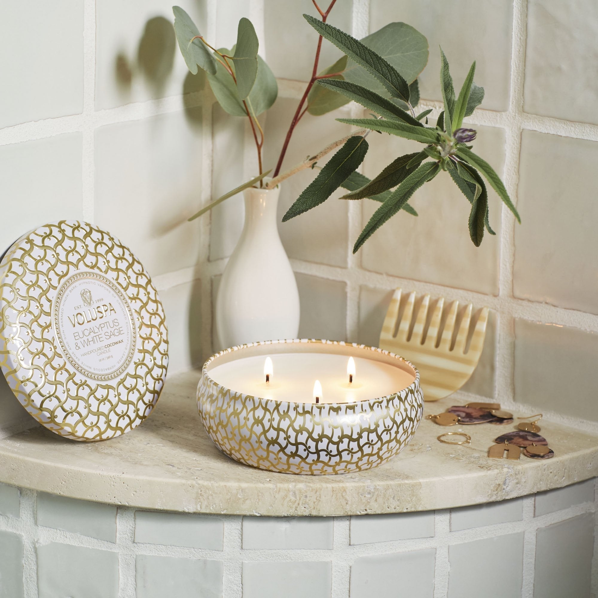 Eucalyptus & White Sage - 3 Wick Tin Candle Secondary image