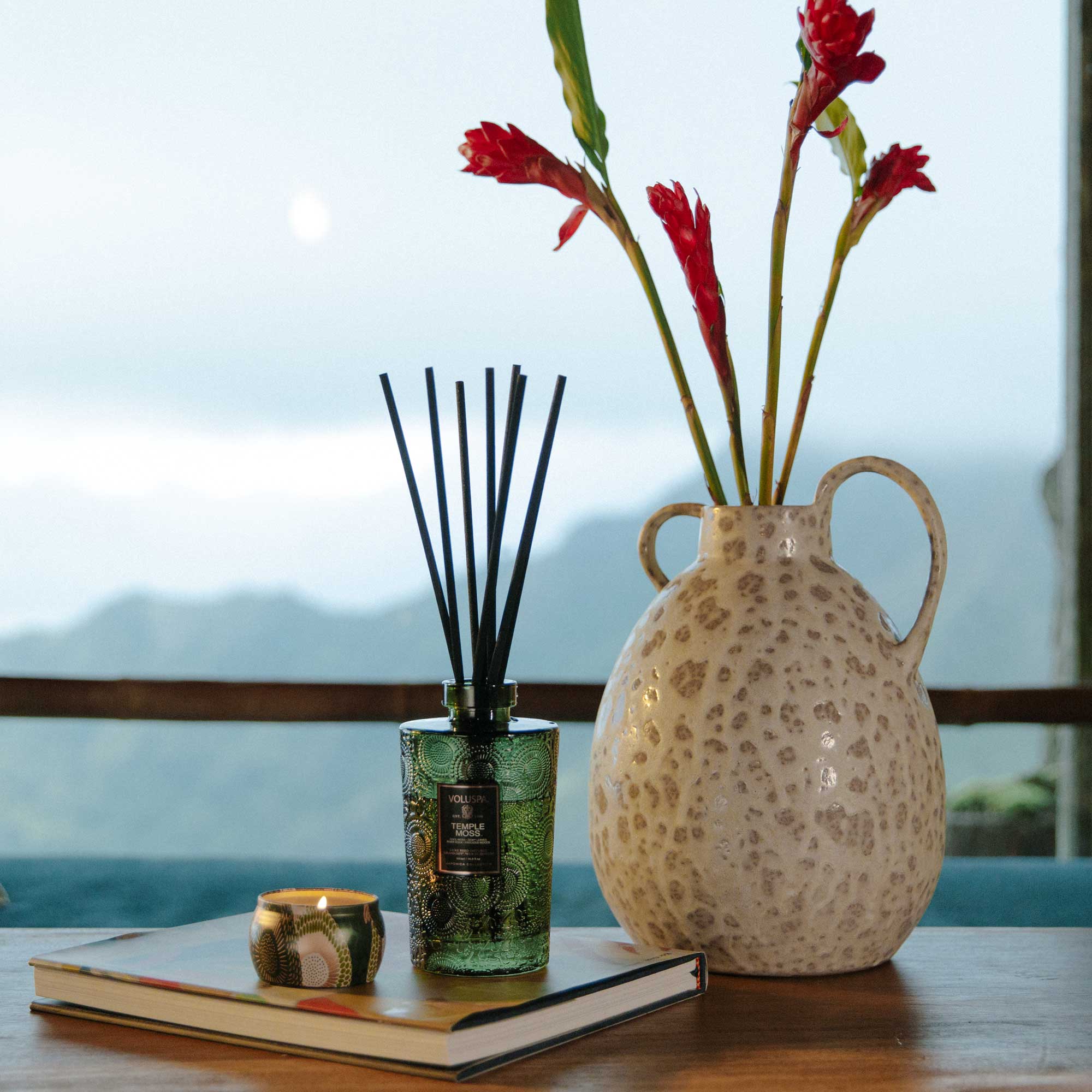 Temple Moss - Luxe Reed Diffuser Secondary image