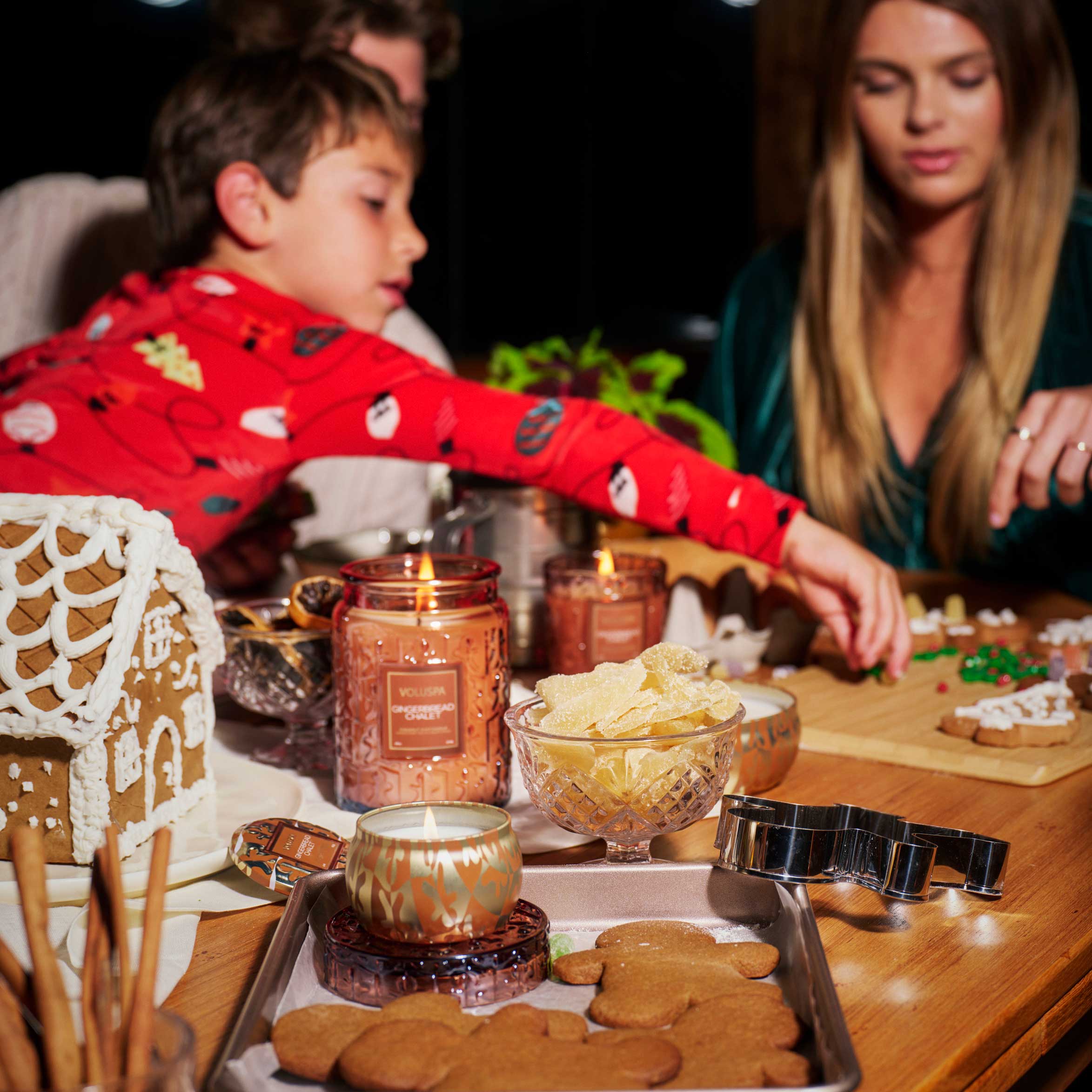 Gingerbread Chalet - Mini Tin Candle Secondary image