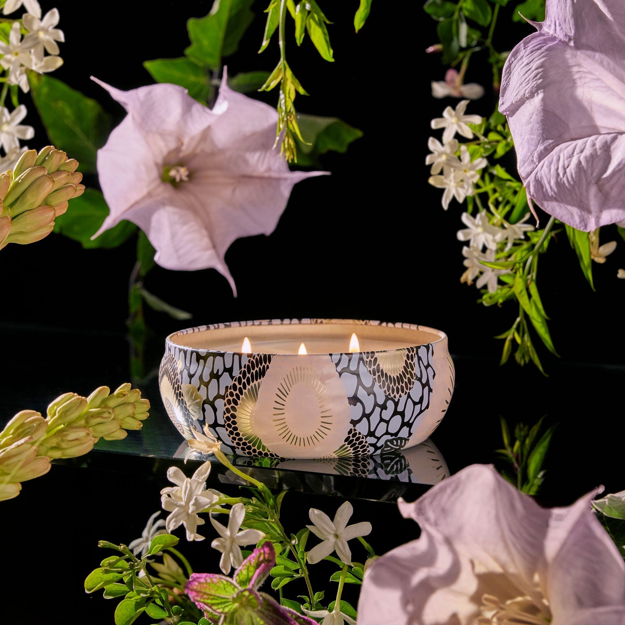 Jasmine Midnight Blooms - 3 Wick Tin Candle Secondary image