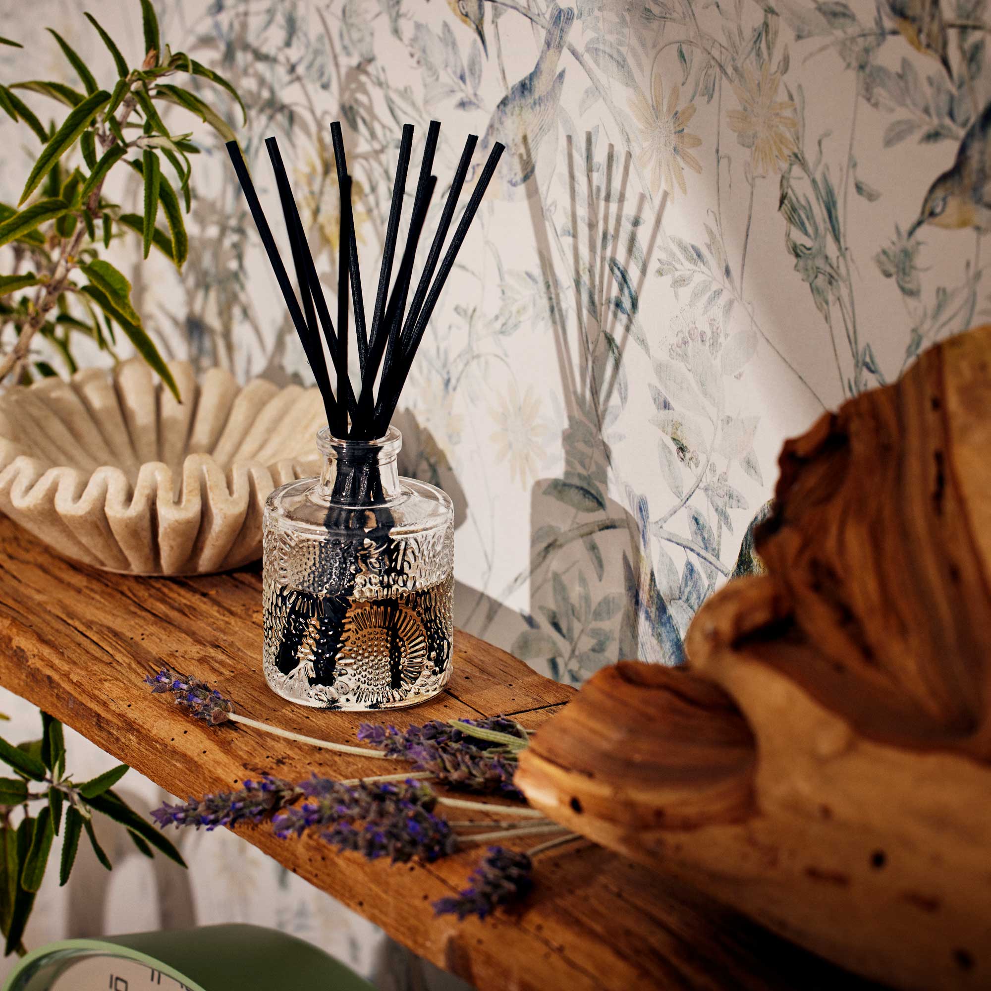 French Cade Lavender - Reed Diffuser Secondary image