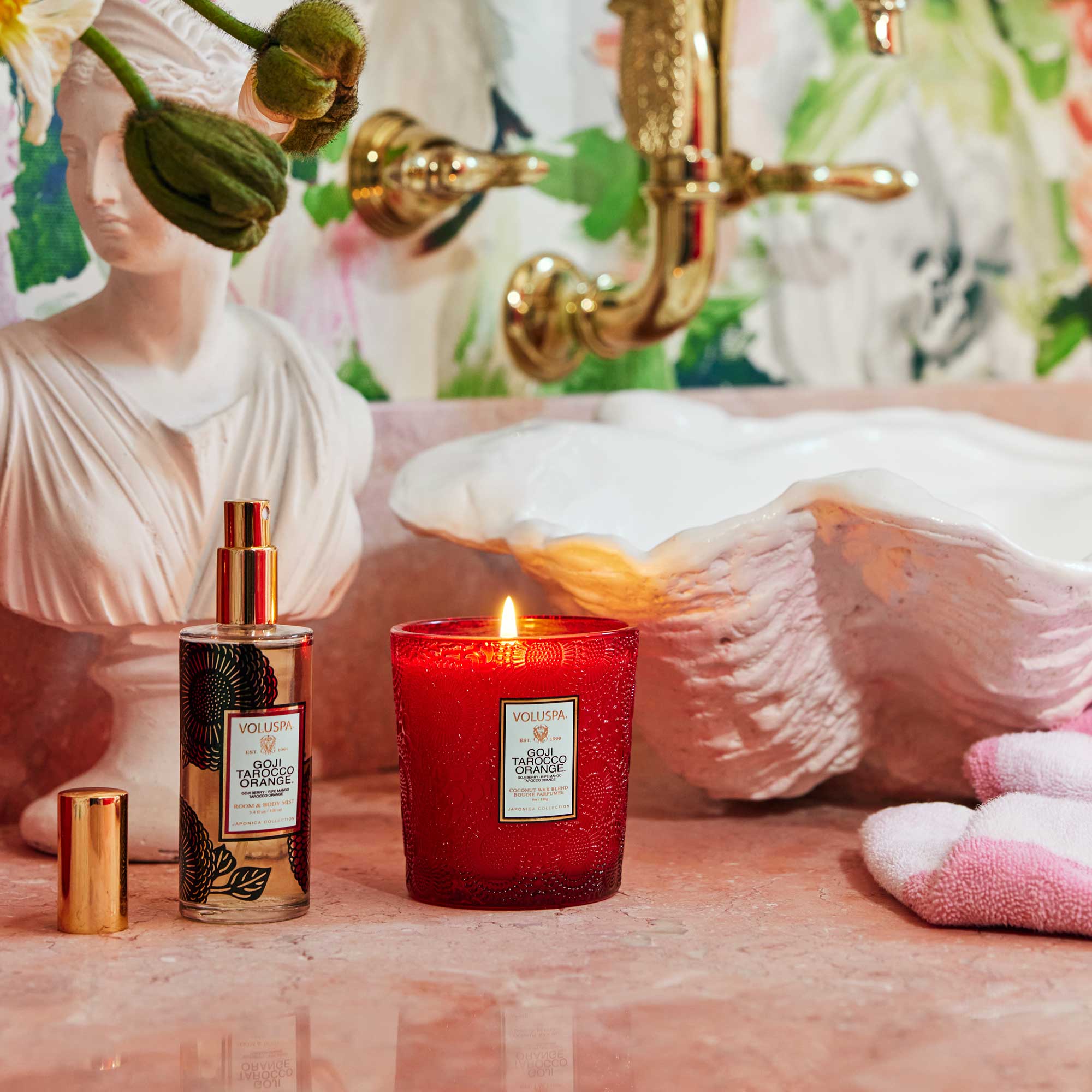 Goji Tarocco Orange - Classic Candle Secondary image