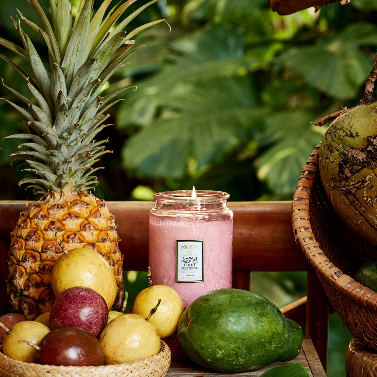 Nāpali Passion Fruit - Large Jar Candle