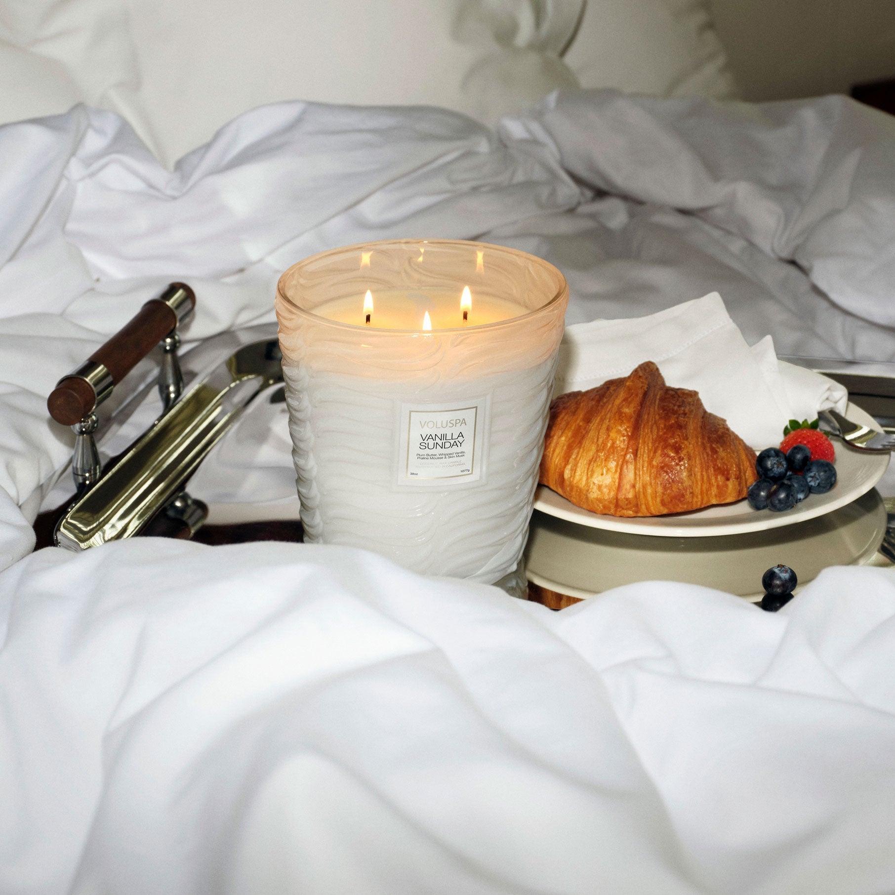 Vanilla Sunday - 3 Wick Hearth Candle Secondary image