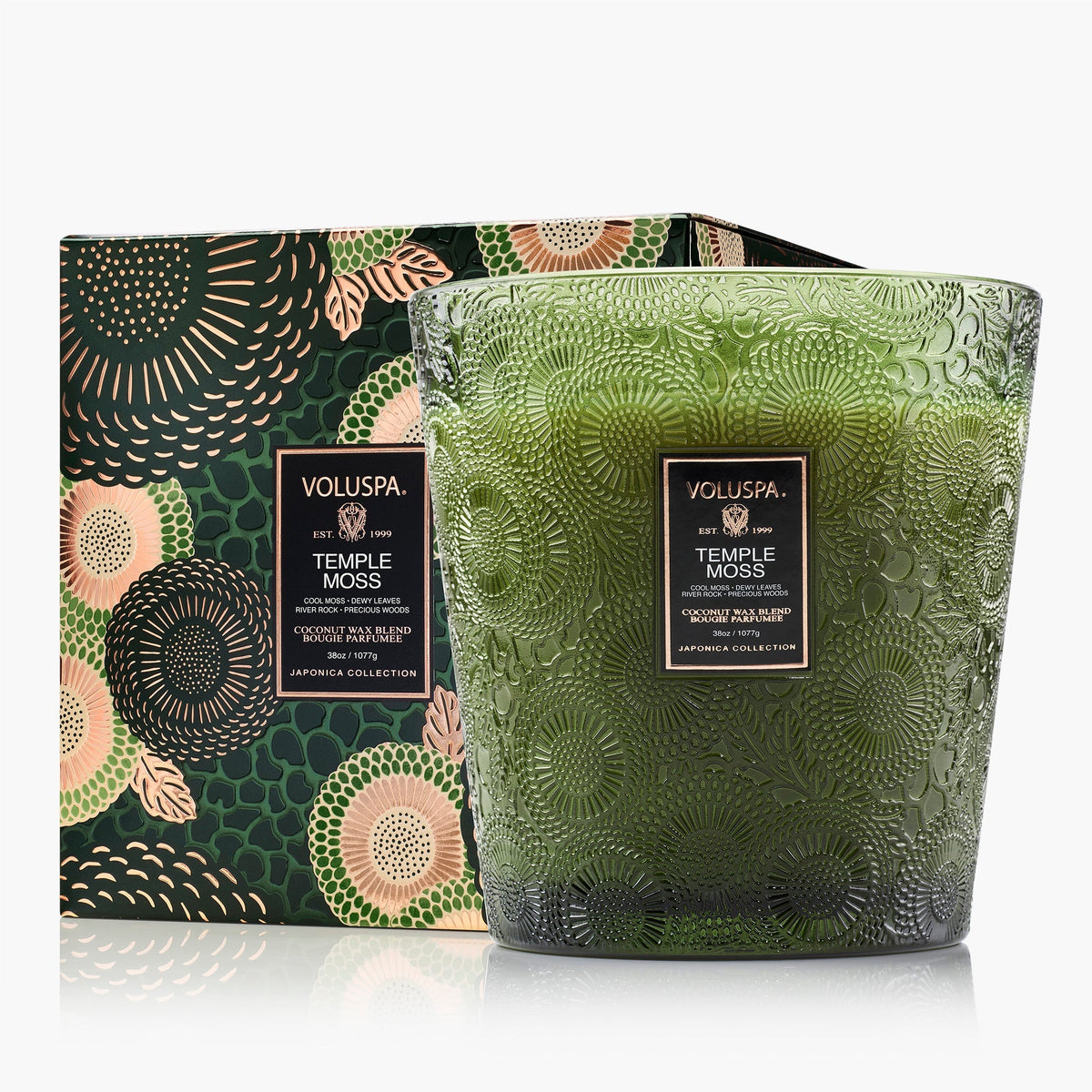Temple Moss - 3 Wick Hearth Candle Main image